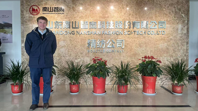 AWI Graduate Oskar Mitchell